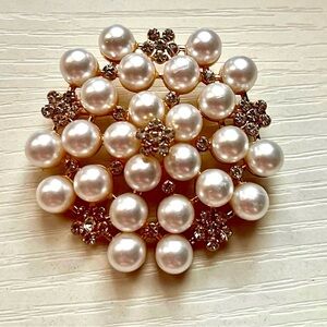 New Pearl & Crystal Floral Brooch | Gold-Tone Statement Pin | Vintage-Inspired
